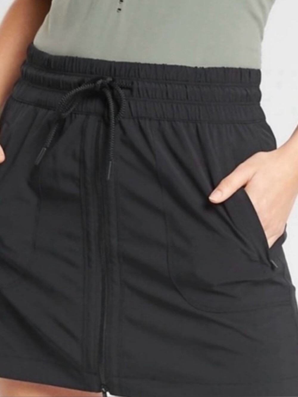 Athleta Expedition Skirt